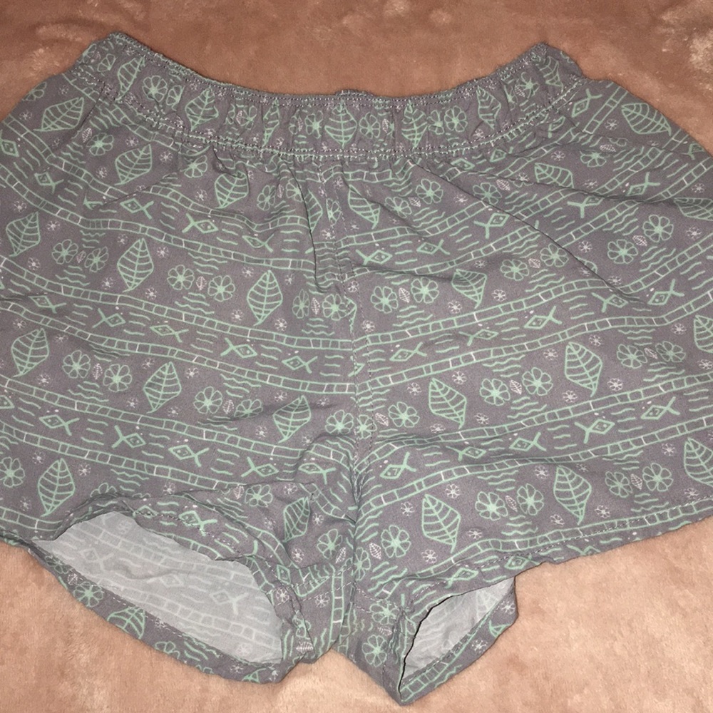 super cute tropical shorts! $5
